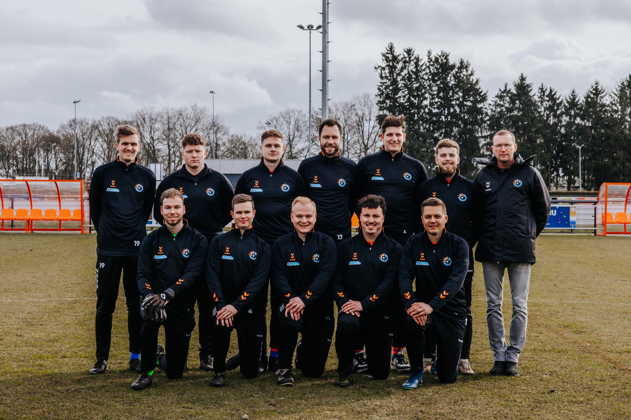 3e Elftal CSVC krijgt nieuwe tenue